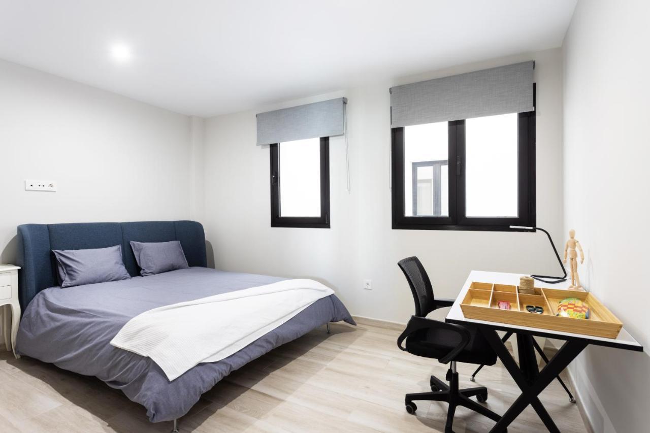 New 140M2 Loft-Style Flat At Town Heart, 3 Beaches Close Casa Leon 厄尔梅达诺 外观 照片